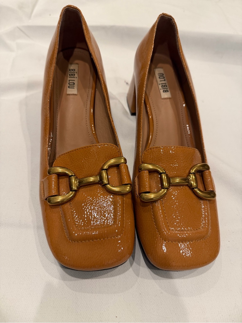 Bibi Lou Valencia Horsebit Loafer Block Heels Camel Patent Leather Womens 9.5/10